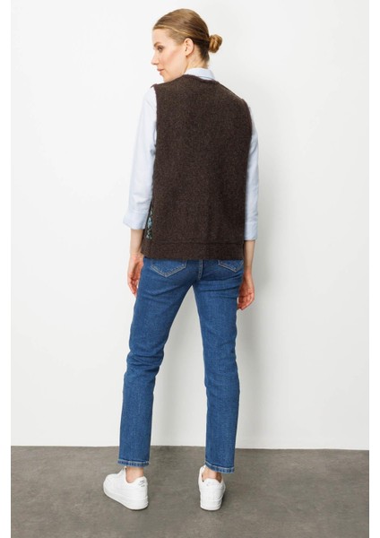Kadın Pıtırcık Çiçekli Patchwork Keçe Yün Yelek K.kahve_m.yeşil modelleri