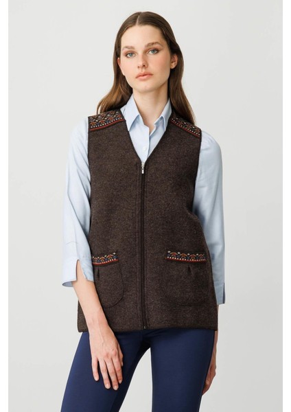 Kadın V Yaka Önü Keçe Fermuarlı Kısa Yün Yelek K.kahve fiyatları