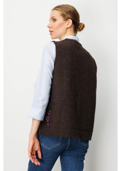 Kadın Pıtırcık Çiçekli Patchwork Keçe Yün Yelek K.kahve_k.kırmızı fırsatları