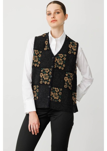Kadın Pıtırcık Çiçekli Patchwork Keçe Yün Yelek Siyah_v.camel indirimleri