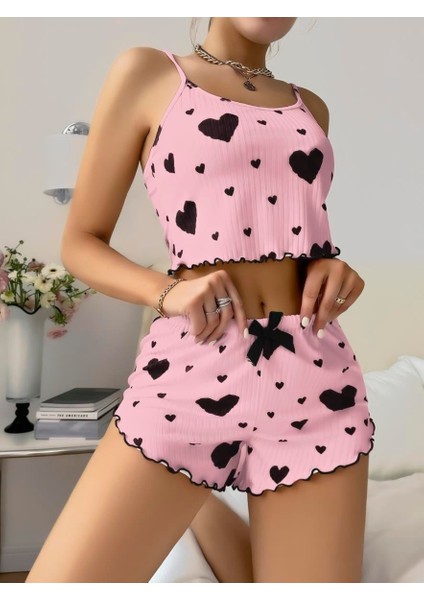 Pamuklu Pembe Üstüne Siyah Kalp Desenli Askılı Fitilli Şortlu Pijama Takımı fiyatları