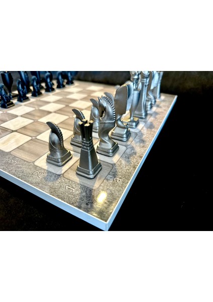Ege Toprakları Premium Satranç Takımı Platin Tabla fiyatları