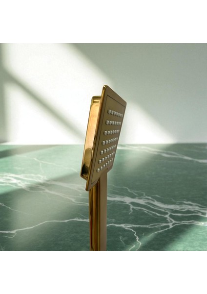 Anf Kare Gold Renkli Modern Duş Başlığı fırsatları