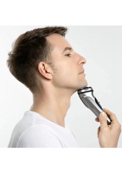 3D Şarjlı Tıraş Makinesi Beyaz ve Temiz Tıraş Deneyimi