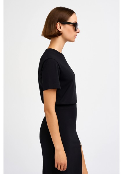 Kadın %100 Organik Pamuk Relaxed Fit Yuvarlak Yakalı Beyaz T-Shirt modelleri