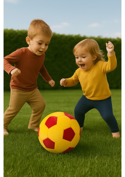 Çocuklar Için Dolgulu Sarı Kırmızı Futbol Topu Peluş Yastık Sarı Kırmızı