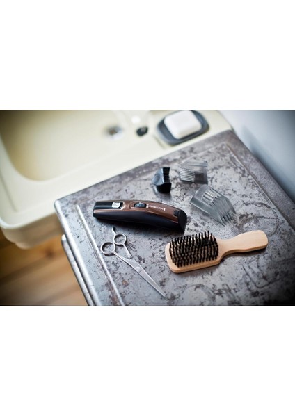 Siyah Erkek Saç ve Sakal Kesme Makinesi MB4046 Tasarım fırsatları