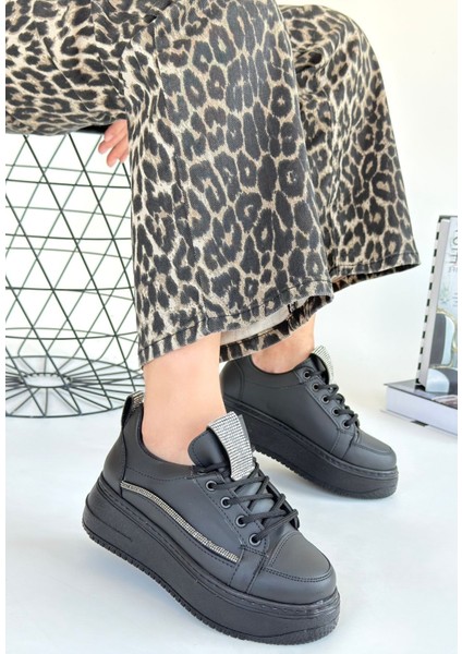 Leope Siyah Cilt Bağcıklı Spor Ayakkabı modelleri
