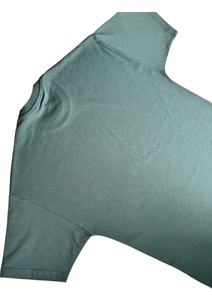 Mat Yeşil Bisiklet Yaka Düz Basic Baskısız Oversize Erkek Tişört fırsatları