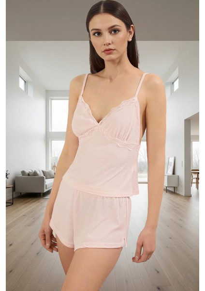 Rahat ve Şık Pijama Takımı %95 Pamuk Dantel Detaylı Regular Kalıp Dayanıklı Malzeme fiyatları