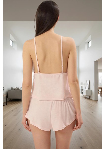 Rahat ve Şık Pijama Takımı %95 Pamuk Dantel Detaylı Regular Kalıp Dayanıklı Malzeme modelleri