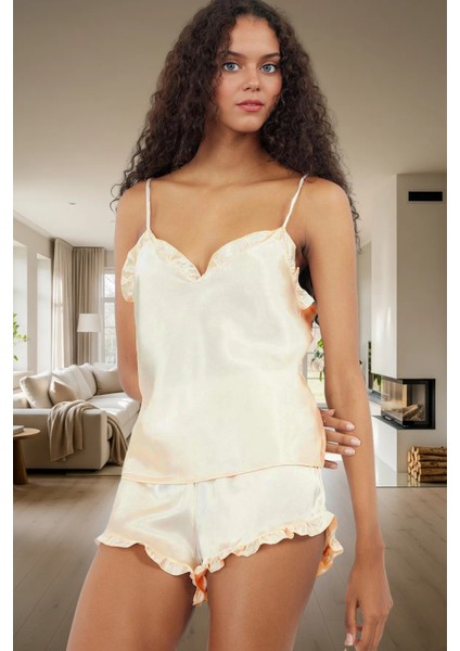 Rahat Yazlık Pijama Takımı Saten Şortlu Fırfırlı Kolsuz 100% Polyester Dayanıklı Malzeme fiyatları