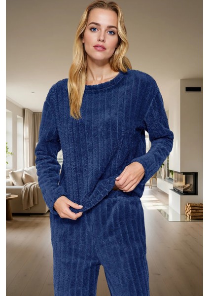 Çizgili Kışlık Pijama Takımı Rahat Wellsoft Kumaş 2'li Set ve Şık Premium Kalite