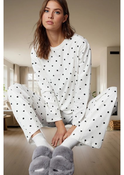 Puantiyeli Kalpli Pamuklu Pijama Takımı Renk 2 Parçalı Uzun Kollu Rahat Kullanım