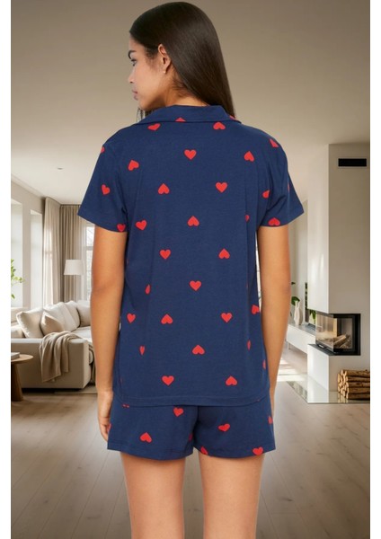 Kısa Kollu Pamuklu Pijama Takımı Kalpli Desenli Regular Kalıp Yazlık Ev Giyim Özenle Seçilmiş modelleri