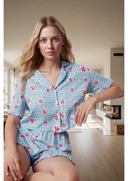 Çiçekli Desenli Viskoz Pijama Takımı; Rahat Şık Yazlık Kullanım ve Özenle Seçilmiş