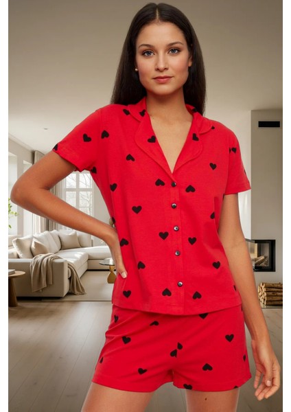 Kısa Kollu Pamuklu Pijama Takımı Kalpli Desenli Regular Kalıp Yazlık Ev Giyim Özenle Seçilmiş