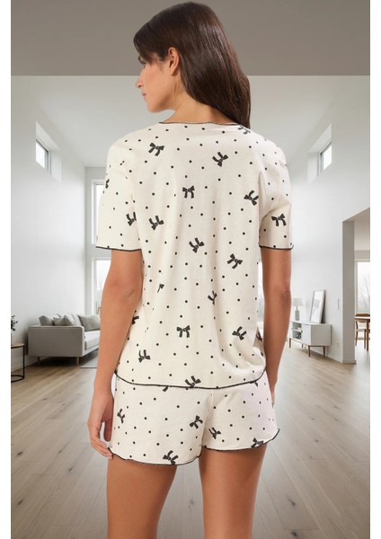 Rahat %100 Pamuklu Pijama Takımı Kurdele Fiyonklu Şortlu Örme Tasarım Özenle Seçilmiş modelleri