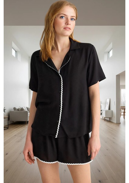 Şerit Detaylı Viskoz Pijama Takımı Yazlık Rahat Regular Kalıp Modern Stil Özenle Seçilmiş