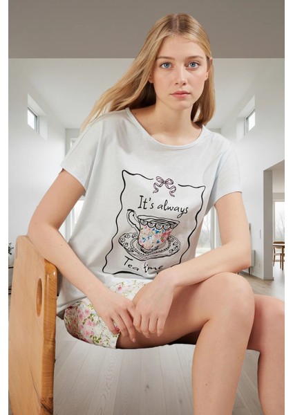 Çiçekli %100 Pamuk Pijama Takımı Rahat ve Şık Ev Giyim Seti Trend Tasarım Özel fiyatları
