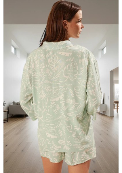 Viskon Dokuma Pijama Takımı; Şortlu Çiçekli Rahat ve Bol Kalıp Kullanım Modern Stil modelleri