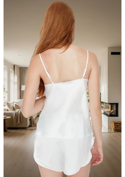 Evde Rahatlık Için Dantelli Saten Pijama Takımı Uzun Ömürlü Kaliteli Işçilik Şık Görünüm modelleri