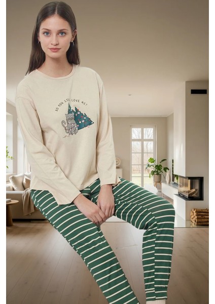 Yumuşak Pamuklu Kadın Pijama Takımı Çizgili Yılbaşı Temalı Boru Paça Modern Stil Uzun Ömürlü fiyatları