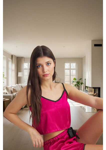 Rahat ve Şık Saten Pijama Takımı Yaz Aylarına Özel Mükemmel Uyum Görünüm Uzun Ömürlü fiyatları