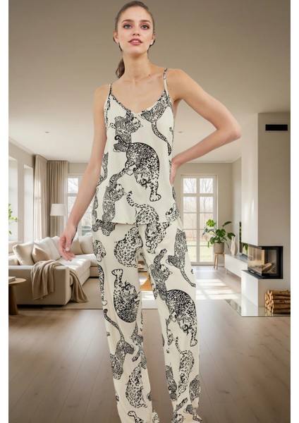 Ince Askılı Viskoz Pijama Geniş Paça ve V Yaka Tasarım Seçkin Malzeme Özenle Seçilmiş fiyatları