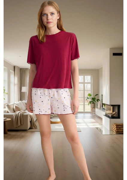 Rahatlığıyla Büyüleyecek Pijama Takımı Galaksi Desenli Pamuk Polyester Rahat ve Şık