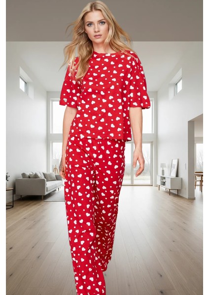 Pamuklu Kısa Kollu Kalpli Desenli Pijama Takımı Rahat ve Şık Tasarım Mükemmel Uyum fiyatları