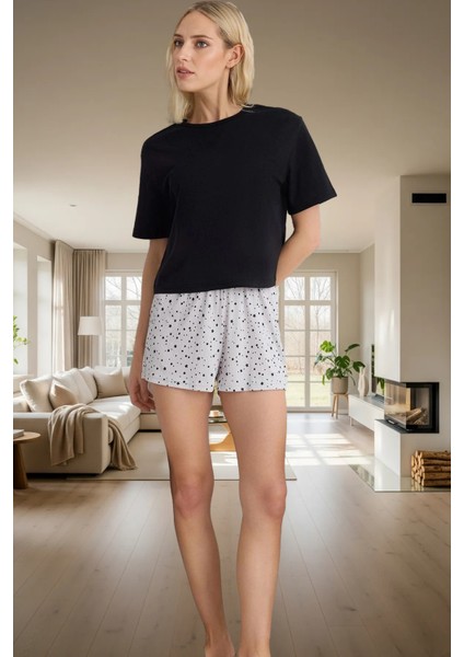 Yıldız Desenli Pamuklu Pijama Takımı Rahat ve Şık Yazlık Modern Stil Kullanım