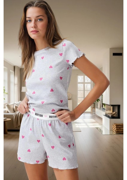 Rahat Yazlık Pijama Takımı Kalpli Desen Örme Kumaş Lastikli Şort Yüksek Kalite Mükemmel Uyum
