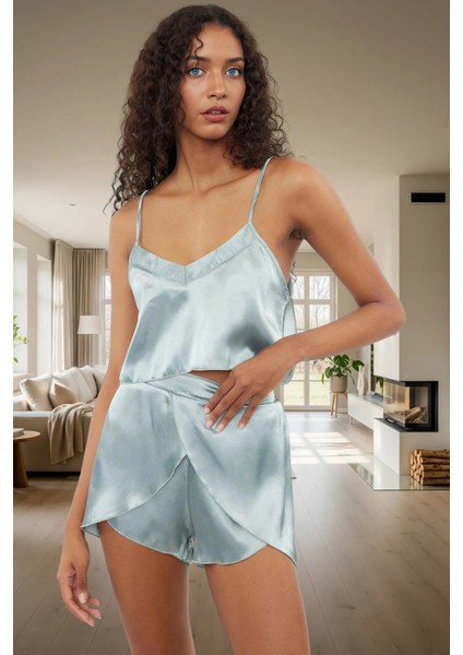 Yazlık Şortlu Pijama Takımı Saten Konfor Günlük Kullanım Için Modern Stil Rahat ve Şık fiyatları