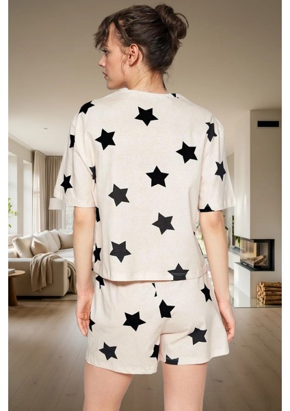 Yazlık %100 Pamuklu Pijama Takımı Yıldız Desenli Rahat Şort Kaliteli Işçilik Profesyonel Görünüm modelleri