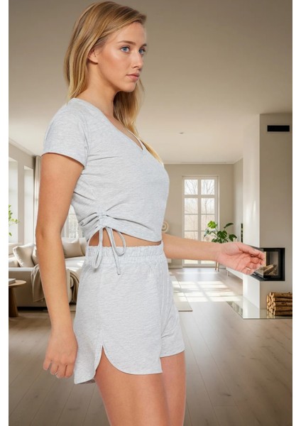 Rahat Pijama Takımı %54 Polyester %46 Pamuk Boru Paça Şort V Yaka Uzun Ömürlü Mükemmel Uyum
