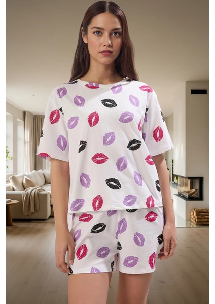Yazlık Rahat Pijama Takımı Pamuklu Dudak Desenli Kısa Kollu Şık Görünüm Premium Kalite