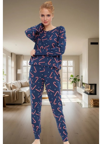 Yumuşak Pamuklu Örme Pijama Yılbaşı Temalı 2'li Set Uzun Paça Modern Stil Günlük Kullanım Için fiyatları