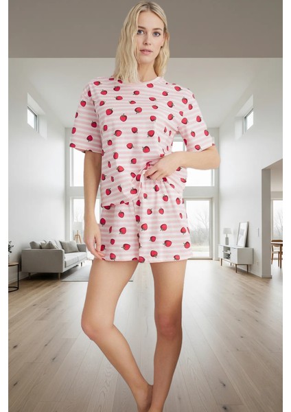 Çilekli Desenli %100 Pamuk Pijama Takımı Rahatlık ve Şıklık Bir Arada Konforlu Kesim fiyatları