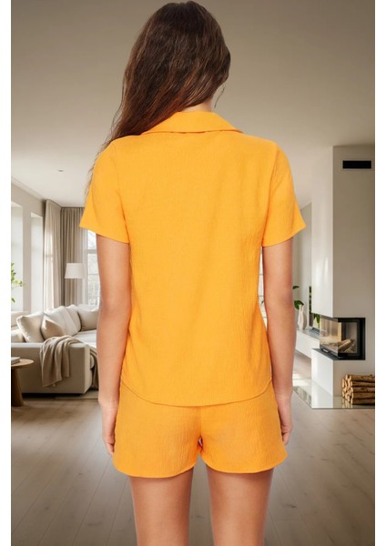 Rahat Kesim Polyester Pijama Takımı Arı Nakış Detayı ile Yaz Için Konforlu Seçkin Malzeme modelleri