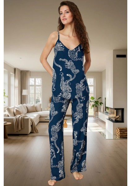 Ince Askılı Viskoz Pijama Geniş Paça ve V Yaka Tasarım Seçkin Malzeme Özenle Seçilmiş fiyatları