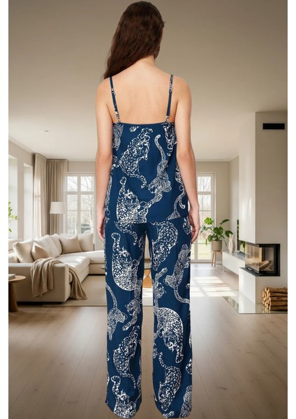 Ince Askılı Viskoz Pijama Geniş Paça ve V Yaka Tasarım Seçkin Malzeme Özenle Seçilmiş modelleri