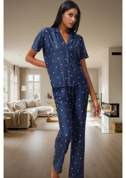 Rahat ve Şık Örme Pijama Takımı Kalp Desenli Regular Kalıp Özenle Seçilmiş Modern Stil
