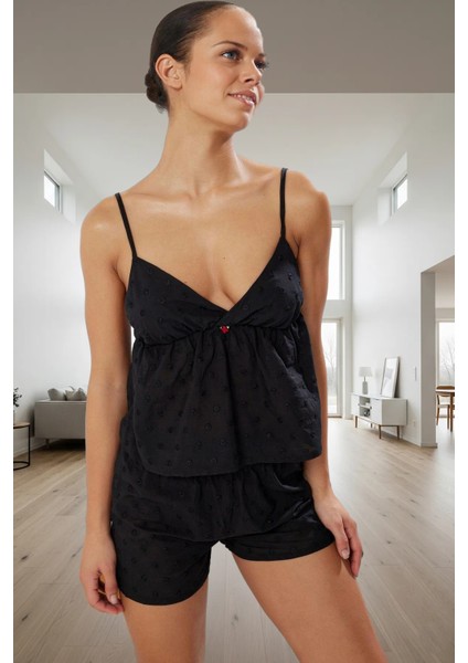 Rahat ve Şık %100 Pamuklu Pijama Takımı V Yaka Ince Askılı Kaliteli Işçilik