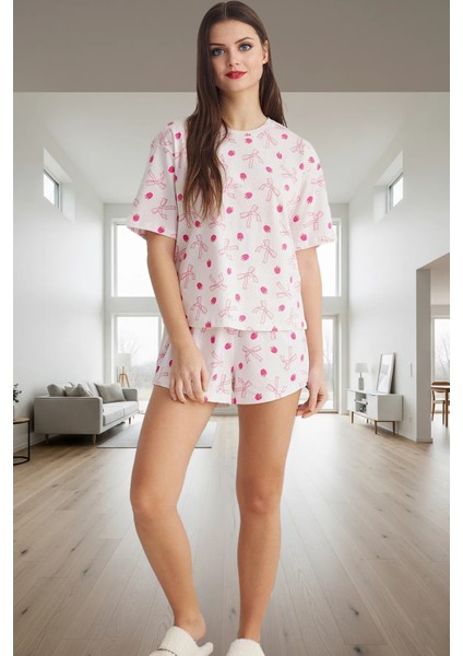 Kurdele Desenli Pamuklu Şortlu Pijama Takımı Yazlık Rahat Modern Stil Konforlu Kesim Yüksek Kalite