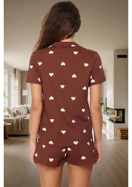 Kısa Kollu Pamuklu Pijama Takımı Kalpli Desenli Regular Kalıp Yazlık Ev Giyim Özenle Seçilmiş modelleri