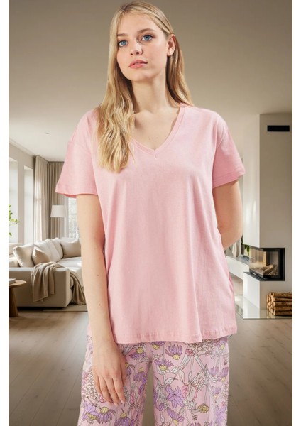 Çiçekli Kapri Pijama Yumuşak Örme Regular Kalıp Trend Tasarım Yüksek Kalite Seçkin Malzeme