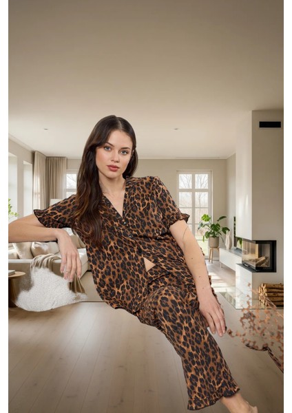 Rahat %100 Pamuklu Leopar Pijama Takımı Kısa Kollu Gömlek ve Boru Paça Pantolon Zarifane Tasarım fiyatları