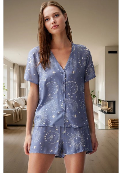 Rahat Ev Giyim Kadın Galaksi Desenli Viskoz Şortlu Pijama Takımı Zarifane Tasarım Özel modelleri