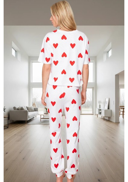 Pamuklu Kalpli Pijama Takımı Rahat ve Şık Ev Giyim Modern Stil Zarifane Tasarım modelleri